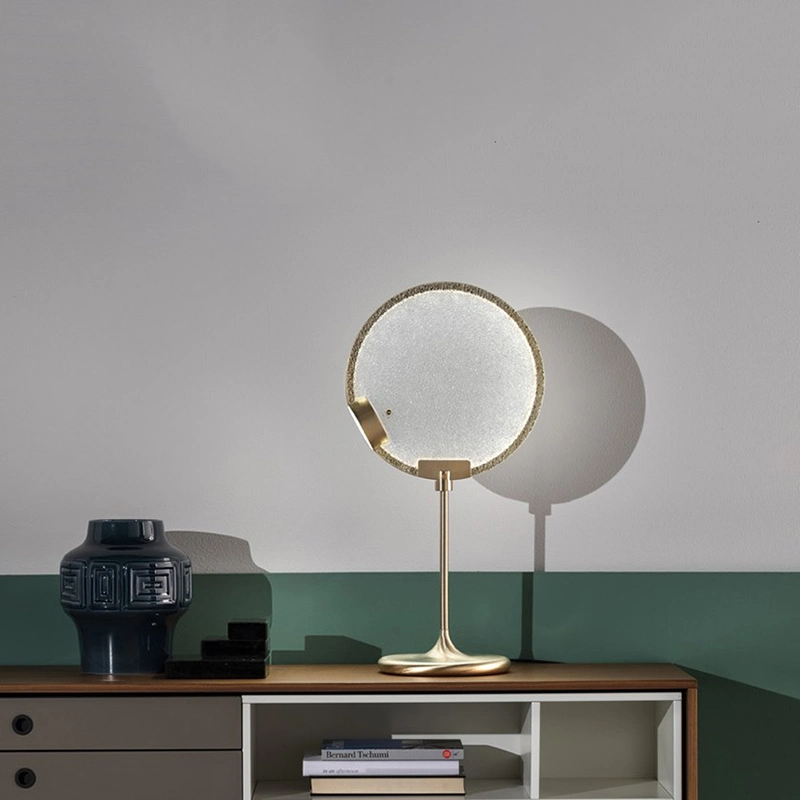 Modern Light Luxury Simple Table Lamp Villa Living Room Study Bedroom Glass LED Table Lamp (WH-MTB-245)